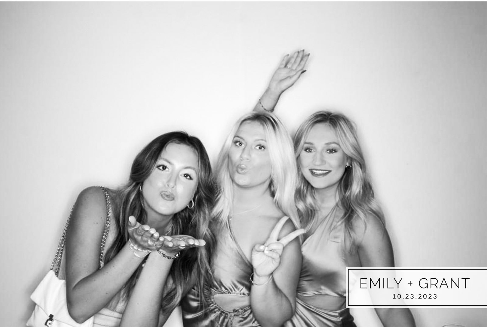 Photo after glam booth beauty filter Cincinnati stunning result